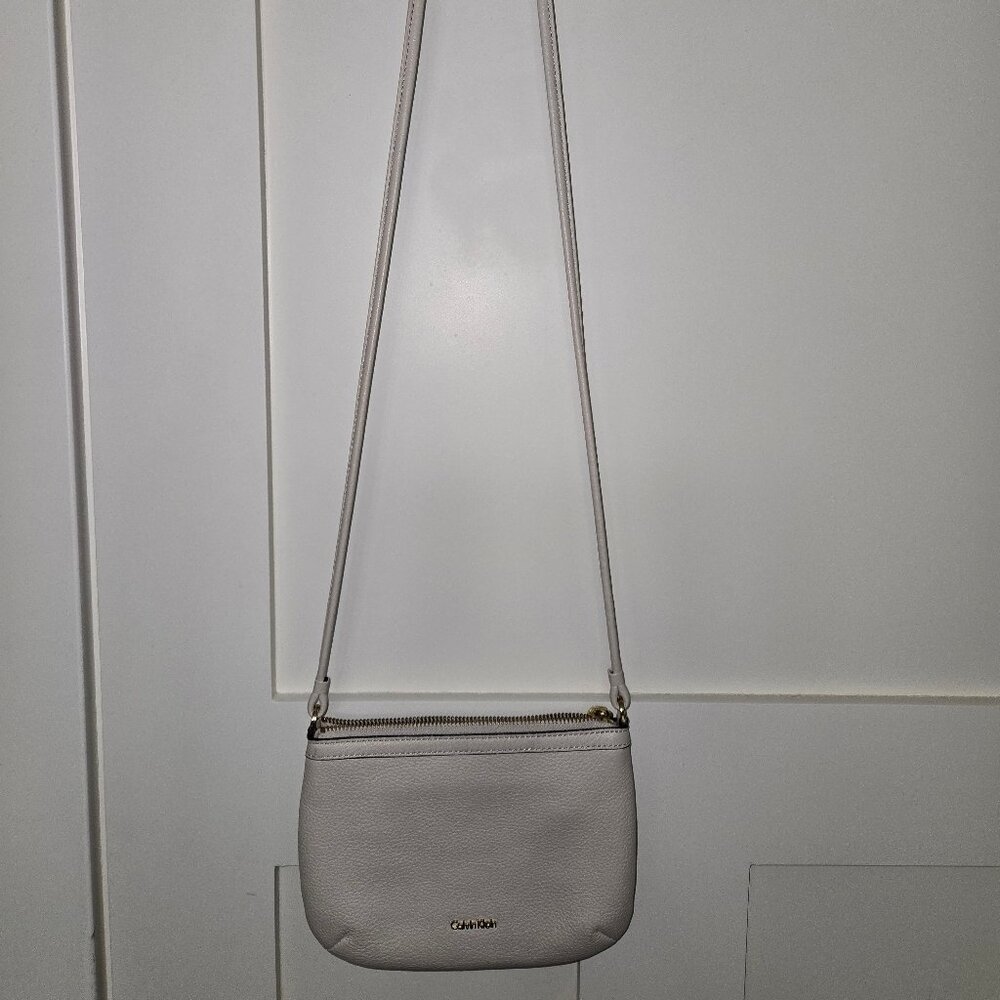 Calvin Klein mini crossbody bag, off white, 8.5 x 6.5 - Picture 1 of 4